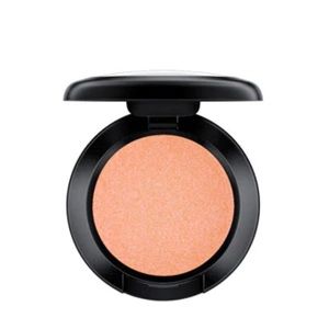 MAC Eye Shadow in Motif! BNIB